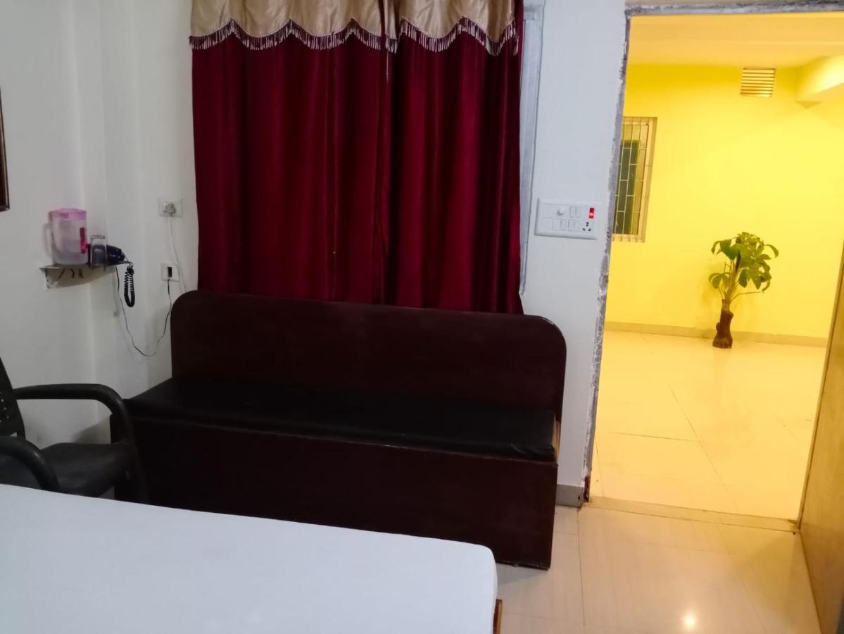 S S Hotel And Restaurant By Wb Economy Jaunpur Εξωτερικό φωτογραφία