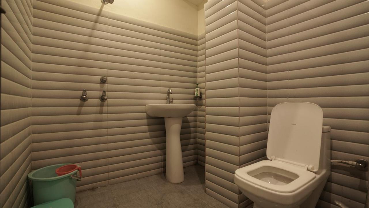 S S Hotel And Restaurant By Wb Economy Jaunpur Εξωτερικό φωτογραφία