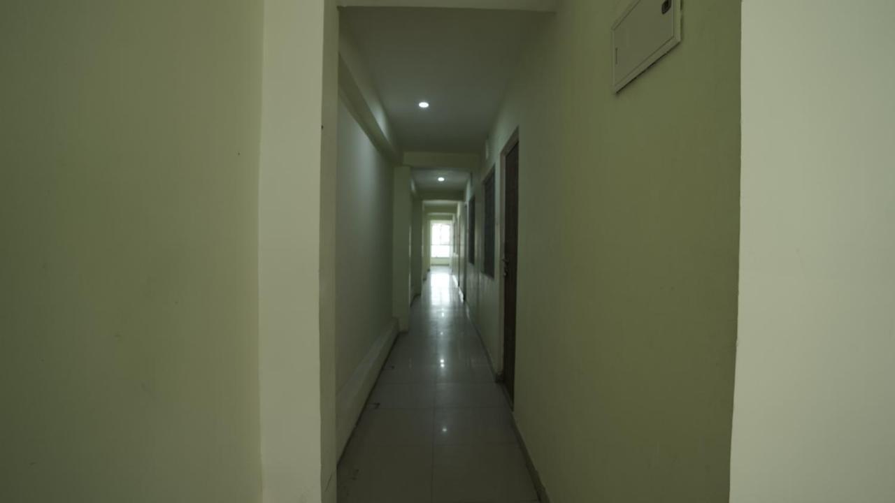 S S Hotel And Restaurant By Wb Economy Jaunpur Εξωτερικό φωτογραφία